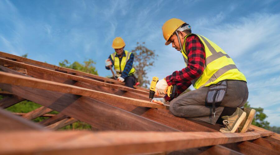 Professional gutter cleaning in Winona, MS